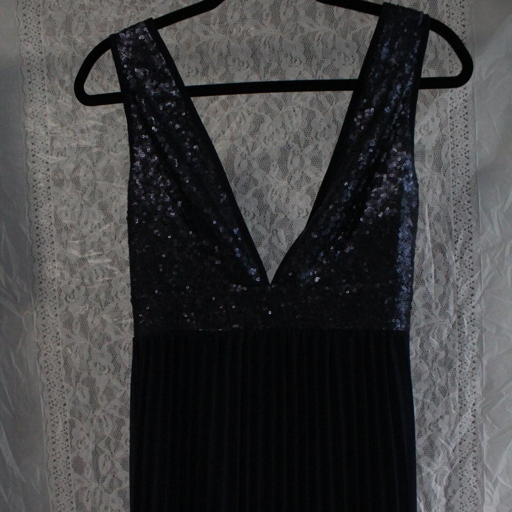 Lulu's Sequin Maxi Dress - Picture 1 of 6